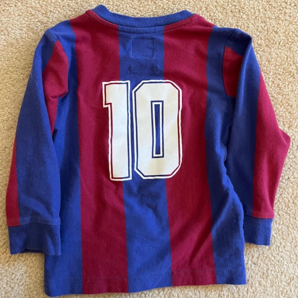 2T clothes bundle - Picture 3 of 5